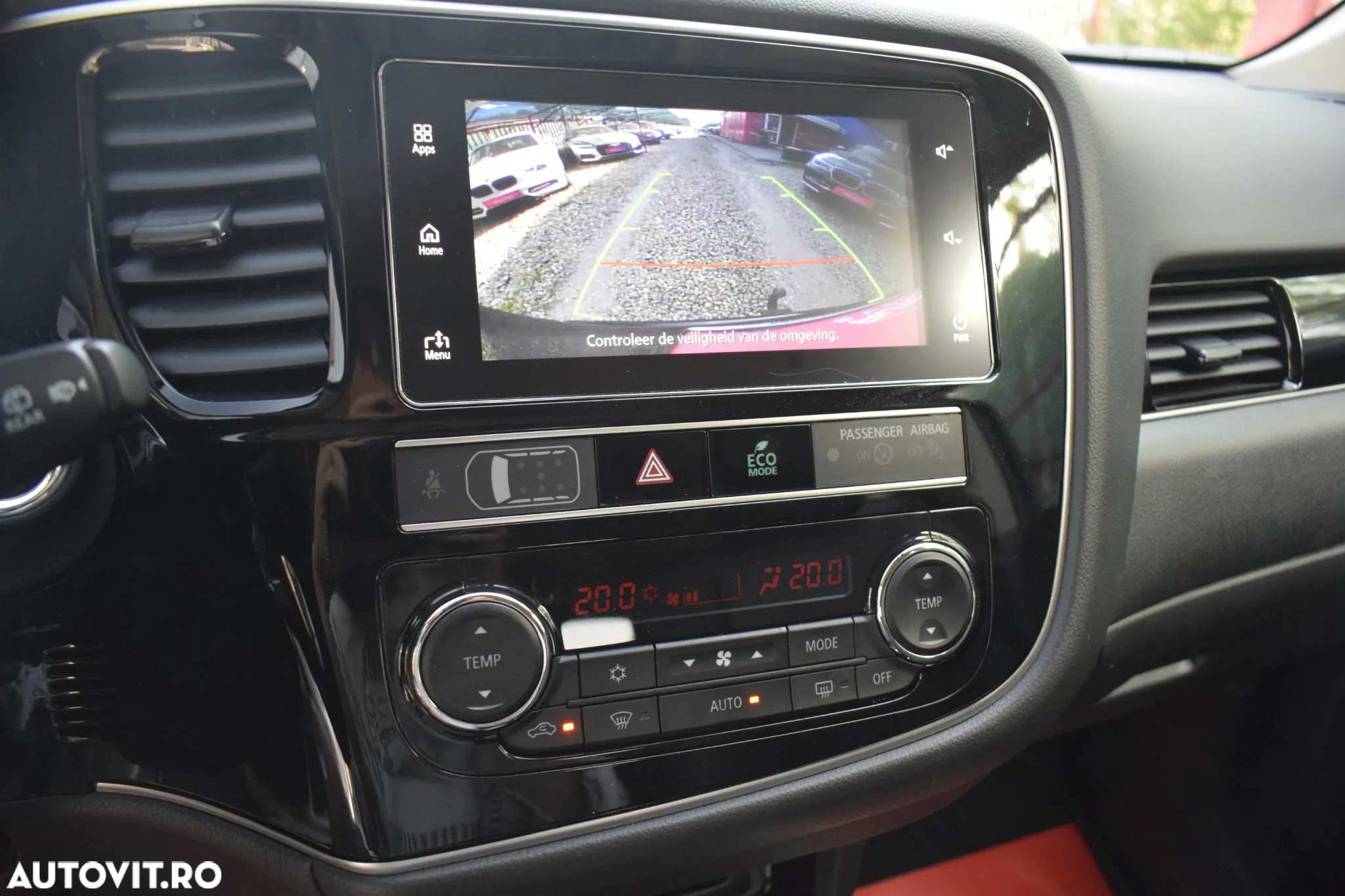Mitsubishi Outlander PHEV 2.4 L 4X4 Intense - 19