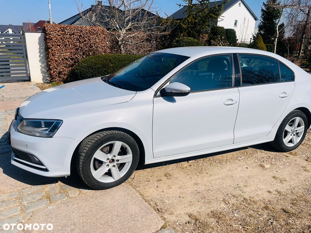 Volkswagen Jetta 2.0 TDI DPF BMT Comfortline - 4