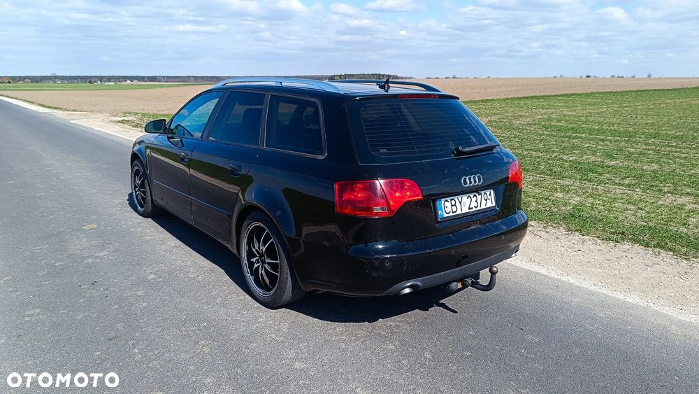 Audi A4 Avant 2.0 TDI - 7