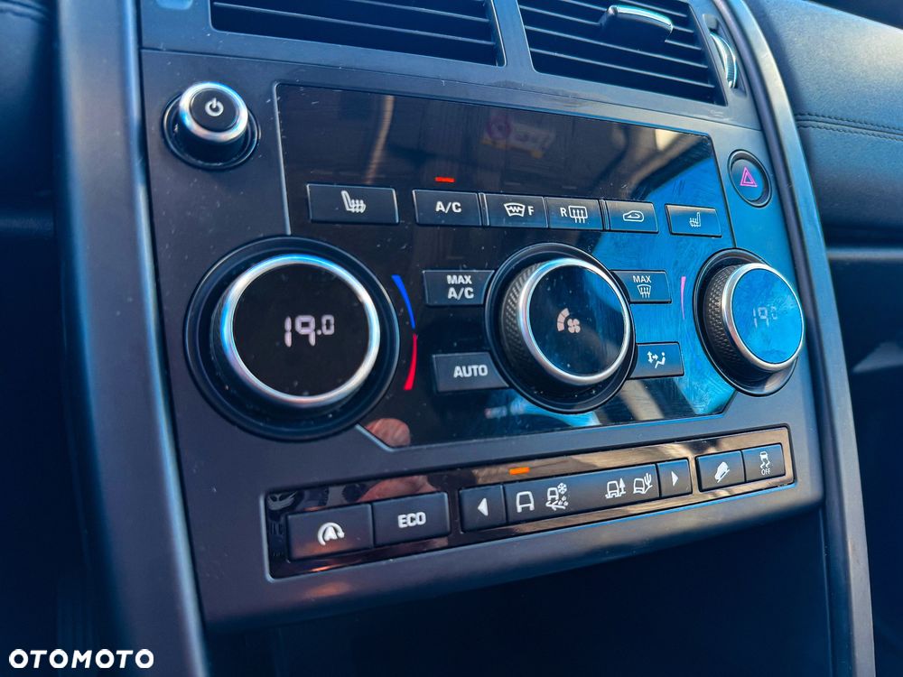 Land Rover Discovery Sport D150 R-Dynamic S - 30