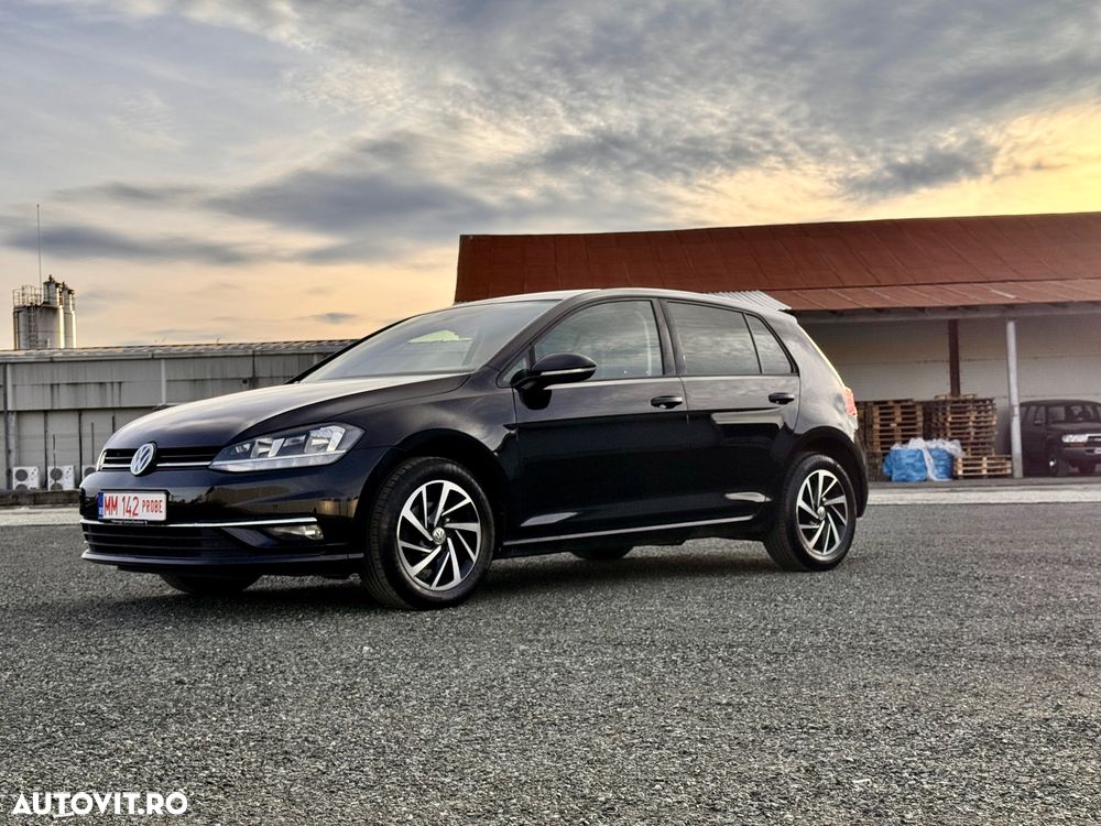 Volkswagen Golf 1.0 TSI BlueMotion Comfortline - 1