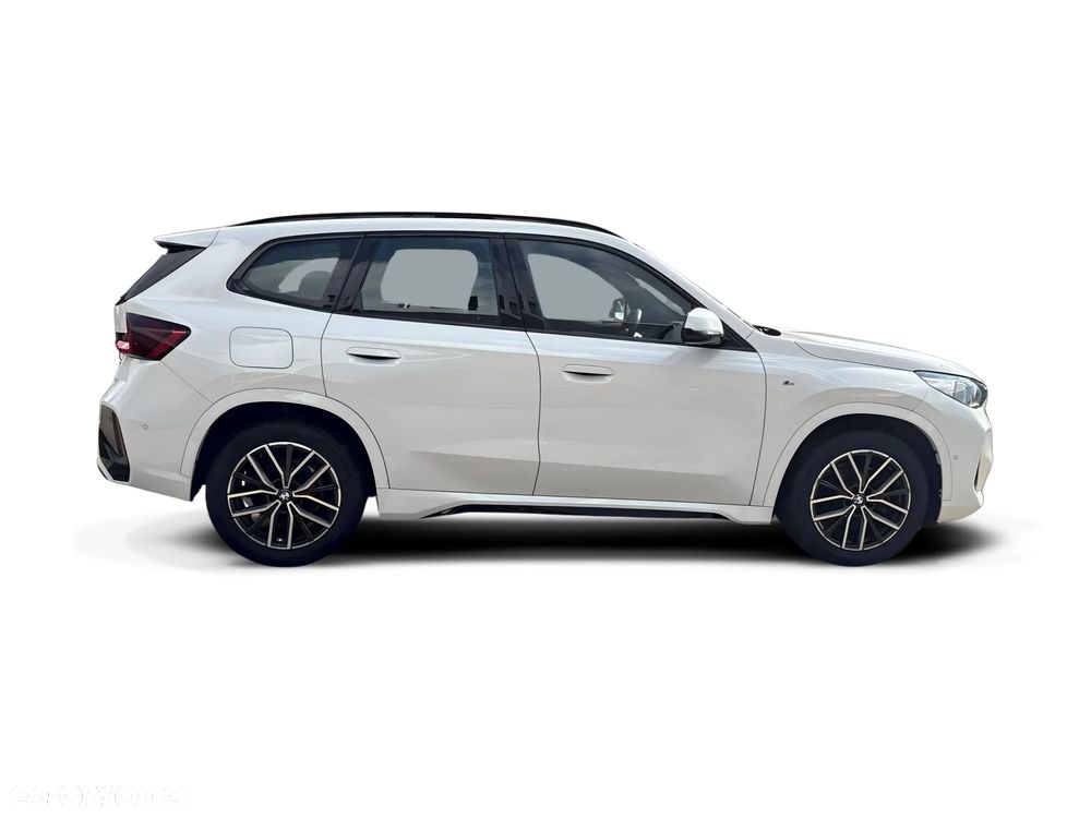 BMW X1 sDrive18i - 8