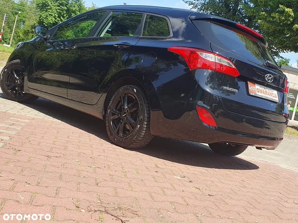 Hyundai i30 1.4 Trend - 17