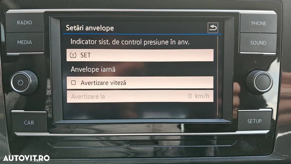 Volkswagen Golf 1.6 TDI Trendline - 27