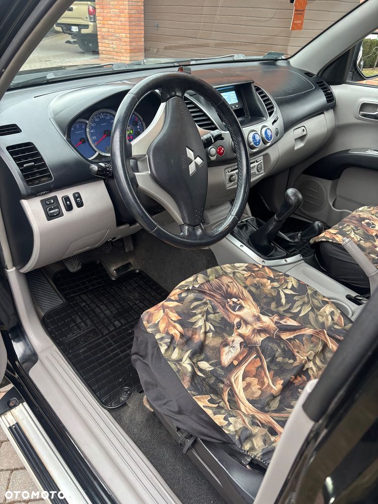 Mitsubishi L200 2.5 DID DAKAR EDITION MT - 14