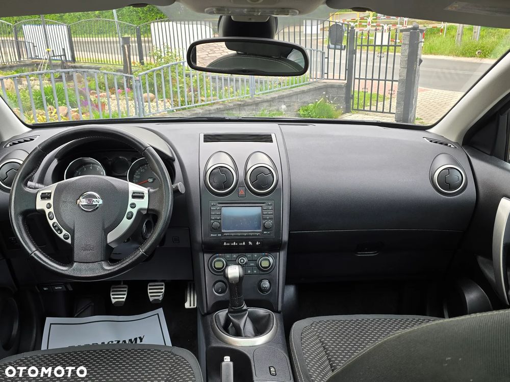 Nissan Qashqai 1.6 I-Way - 23