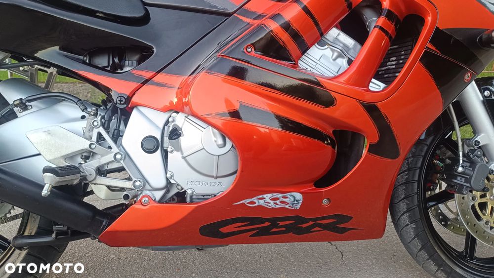 Honda CBR - 17