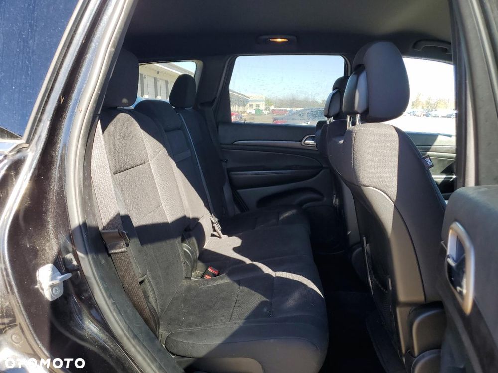 Jeep Grand Cherokee - 11