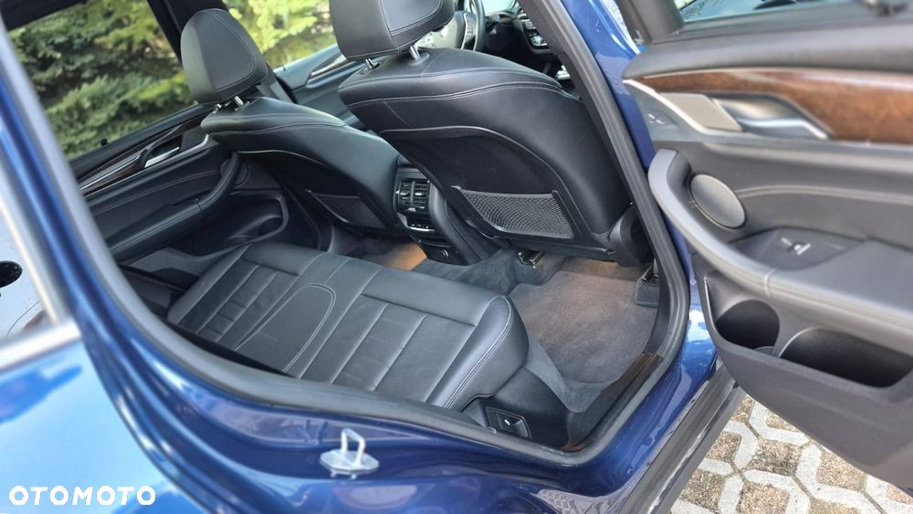 BMW X3 xDrive30i GPF xLine sport - 26