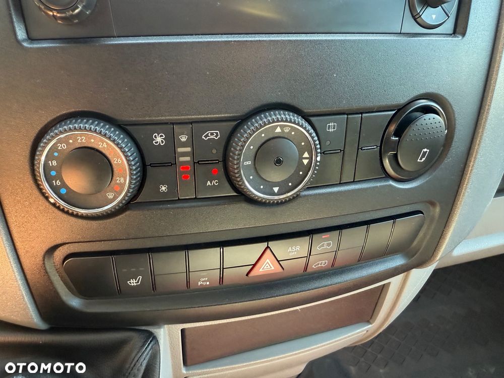 Mercedes-Benz Sprinter L2h2 2.2 160 - 21