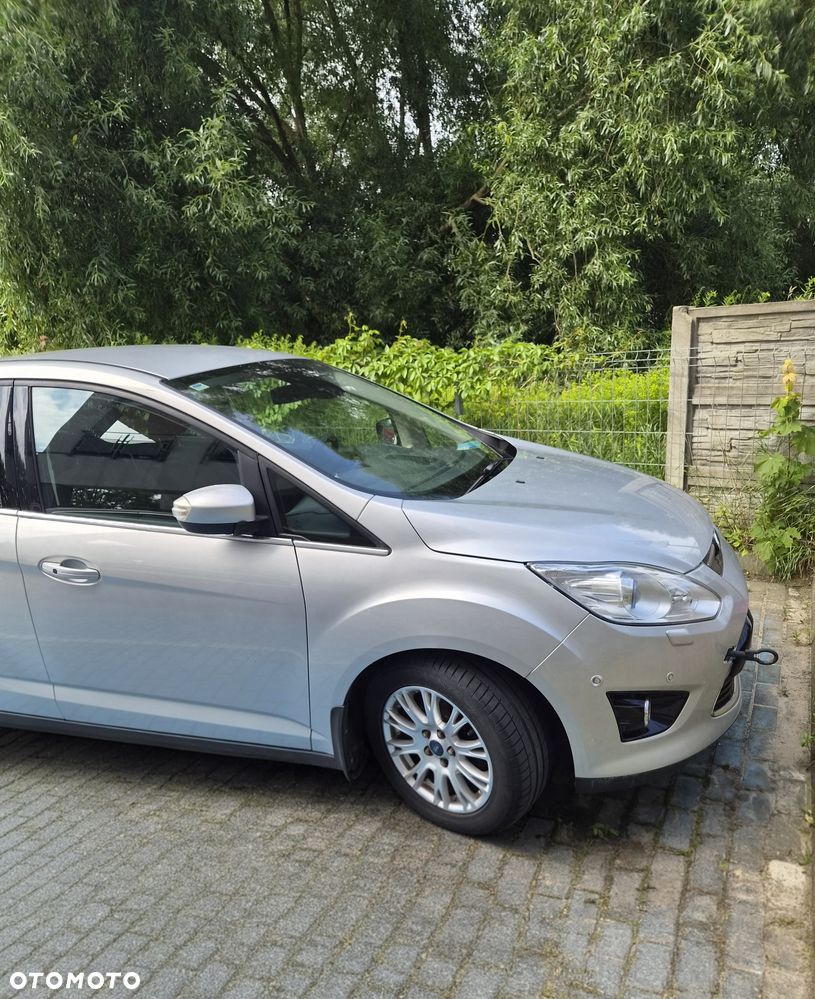 Ford C-MAX - 1