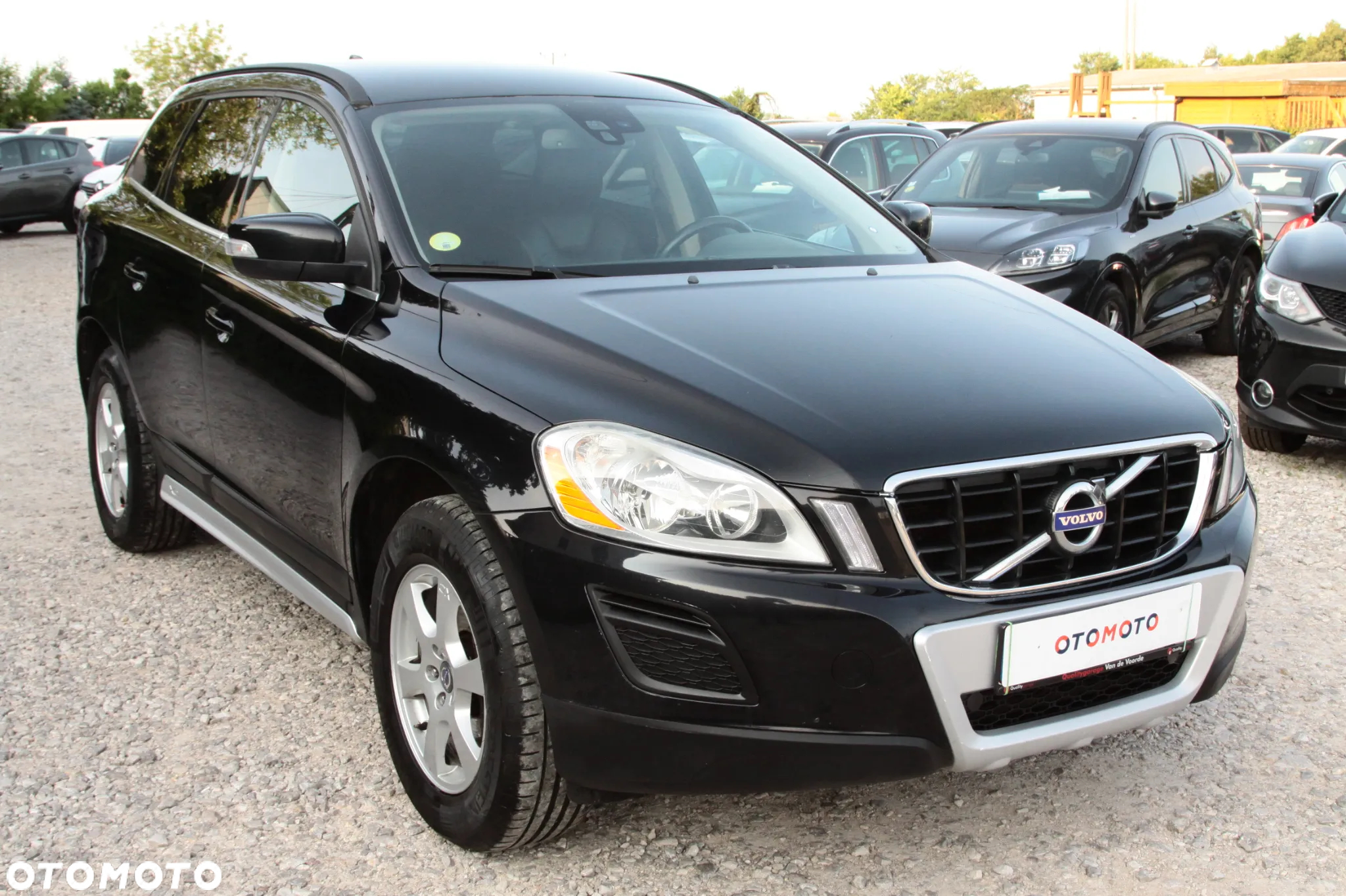 Volvo XC 60 DRIVe Momentum - 3