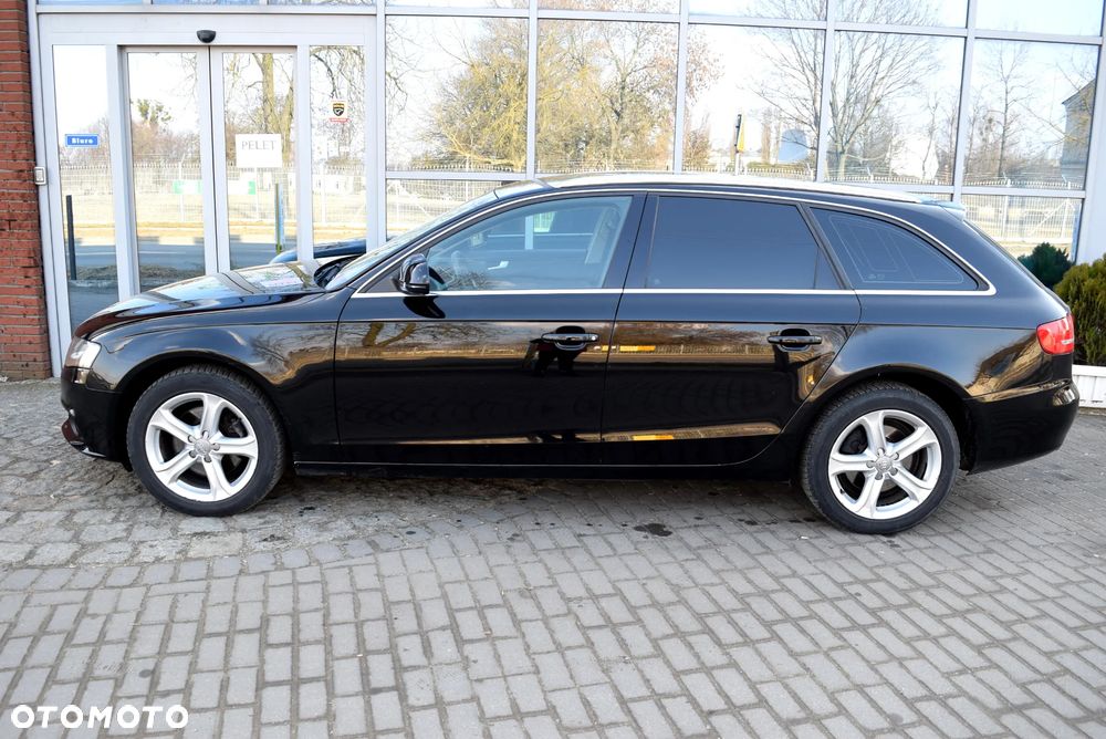 Audi A4 Avant 2.0 TDI - 15