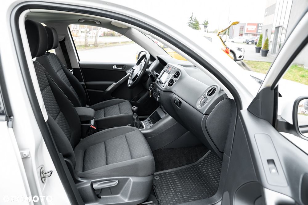 Volkswagen Tiguan 2.0 TDI DPF 4Motion Sport & Style - 23
