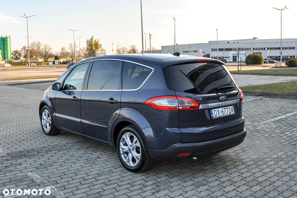 Ford S-Max 2.0 TDCi DPF Titanium - 3