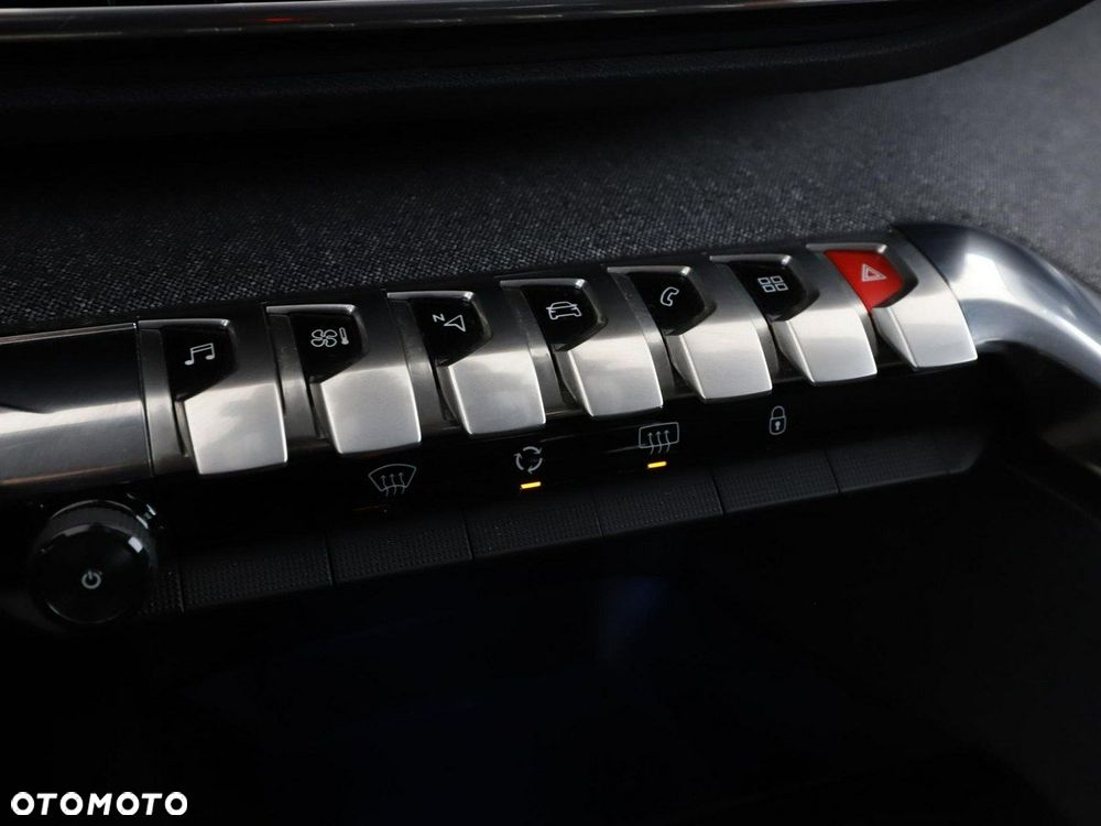 Peugeot 3008 BlueHDi 120 Stop & Start Allure - 31