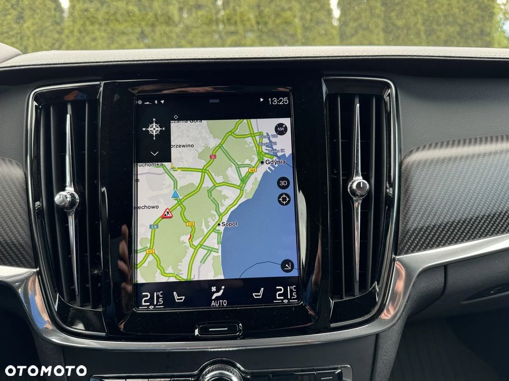 Volvo V90 Cross Country D4 AWD Ocean Race - 27