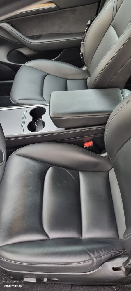 Tesla Model 3 Standard Range Plus RWD - 11