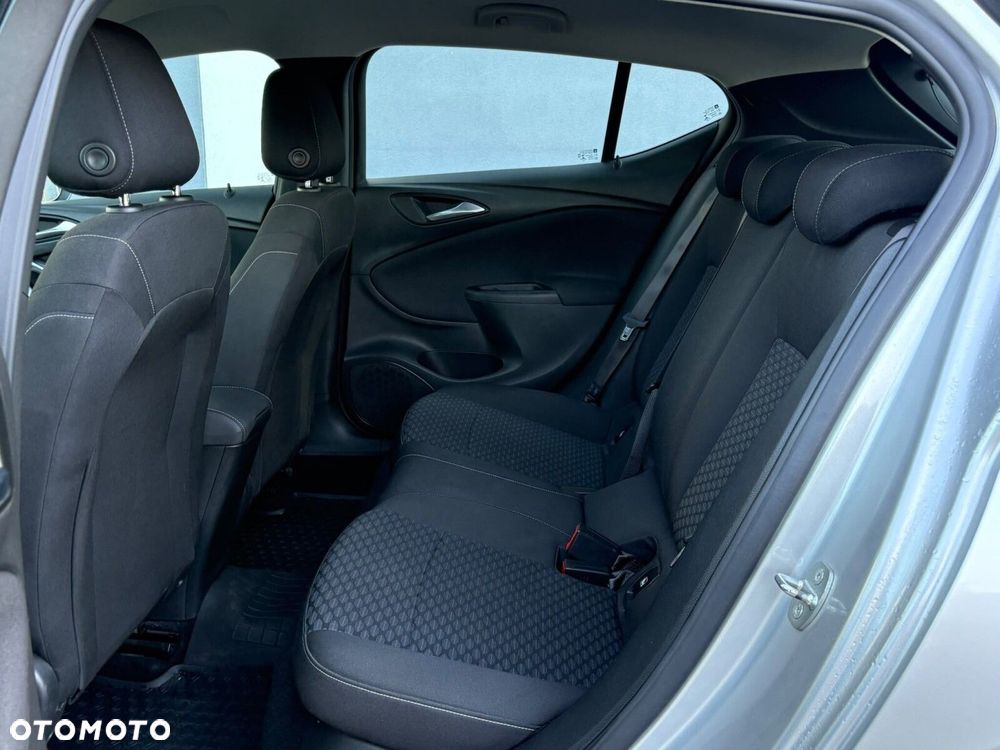 Opel Astra 1.2 T Elegance S&S - 13