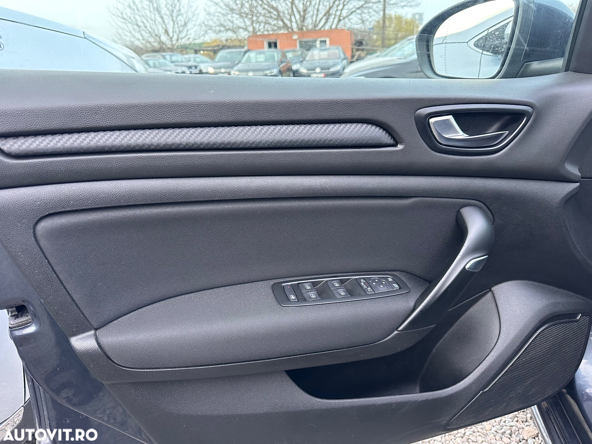 Renault Megane Grandtour BLUE dCi 115 EDC BUSINESS EDITION - 22