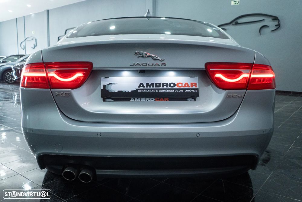 Jaguar XE 2.0 D R-Sport Aut. - 7