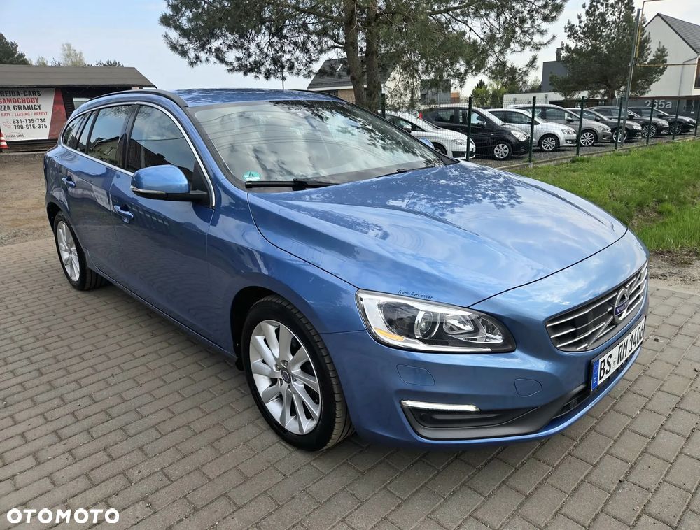Volvo V60 D4 Geartronic Summum - 2