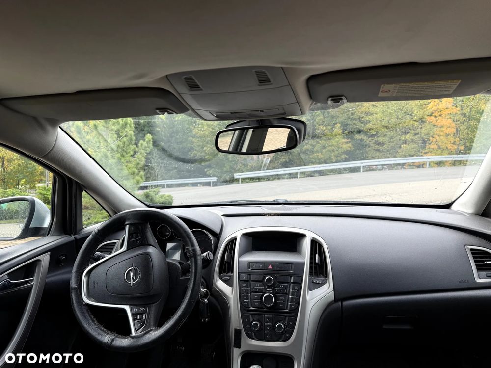 Opel Astra 1.7 CDTI DPF - 11