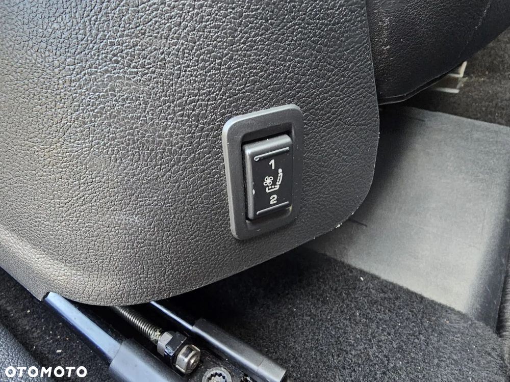 Skoda Superb 1.6 TDI Elegance - 26