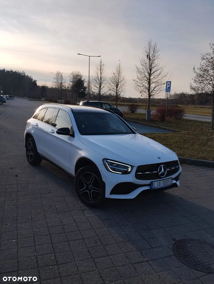 Mercedes-Benz GLC - 2