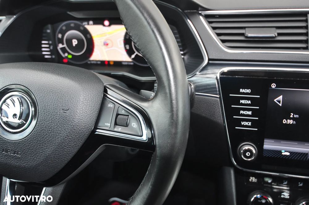 Skoda Superb 1.5 TSI ACT DSG Ambition - 25