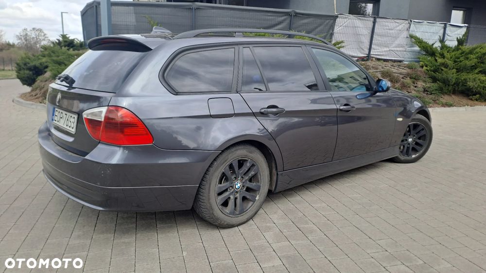 BMW Seria 3 320d - 8
