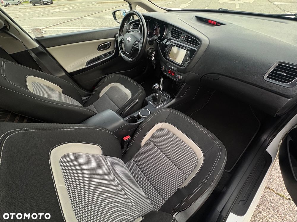 Kia Ceed 1.6 GDI Vision - 5