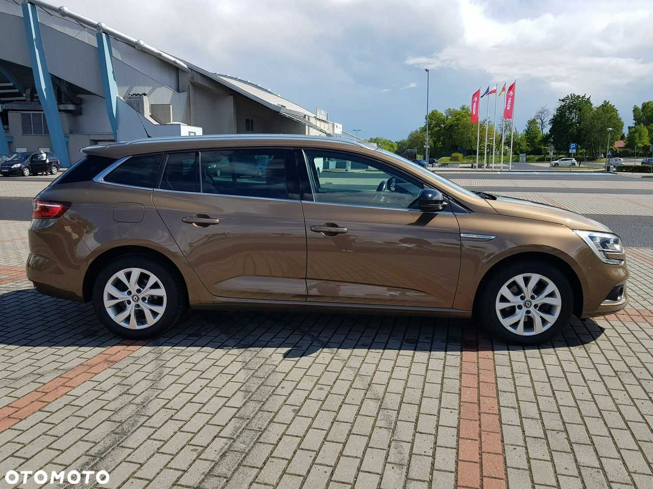 Renault Megane Grandtour TCe 115 GPF LIMITED - 4