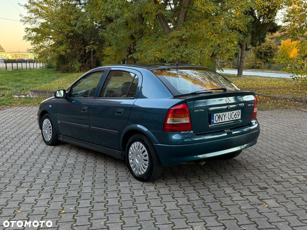 Opel Astra 1.6 GL / Start - 3
