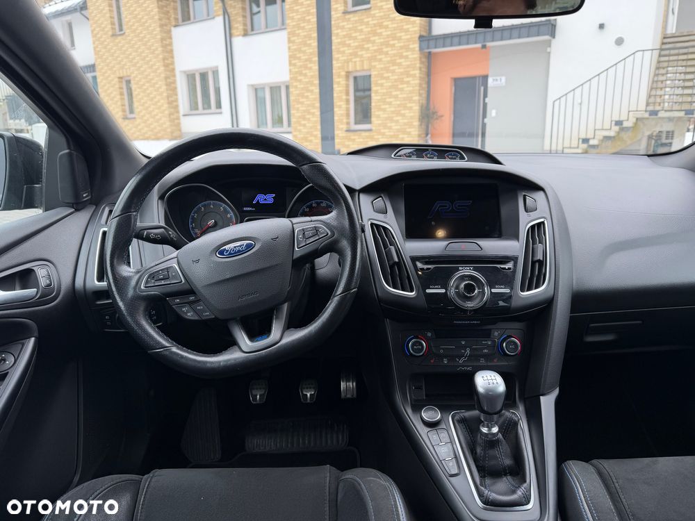 Ford Focus 2.3 EcoBoost S&S Allrad RS - 13