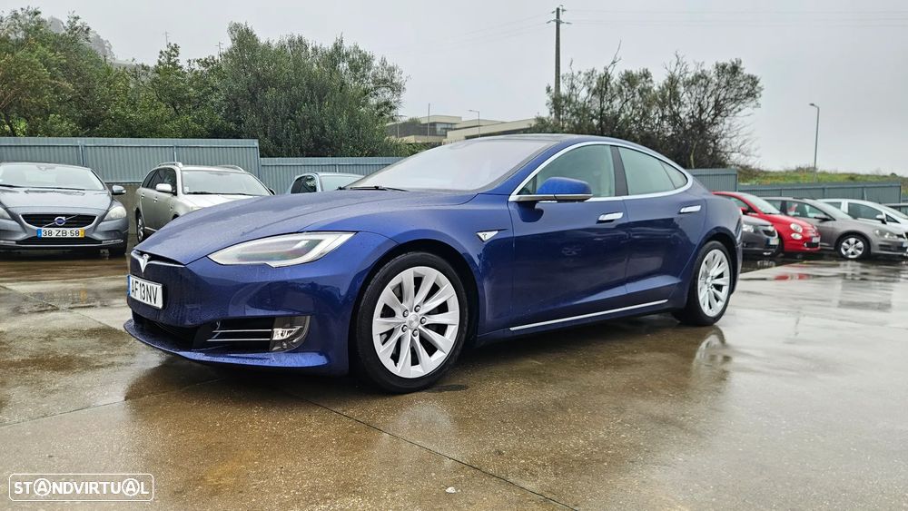 Tesla Model S Standard - 1