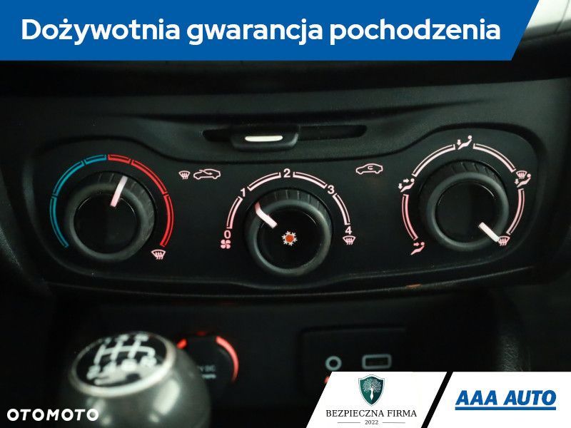 Fiat Tipo - 12
