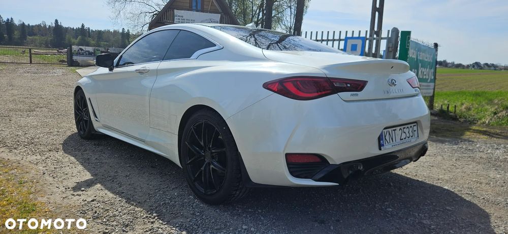 Infiniti Q60 - 12