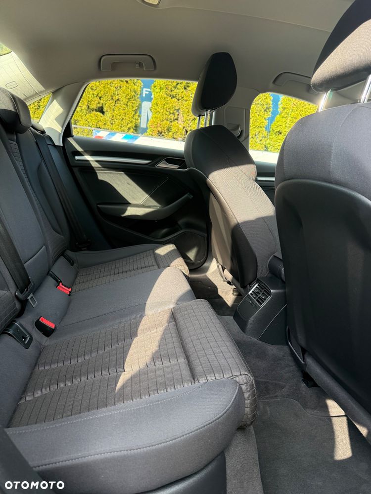 Audi A3 Limousine - 8