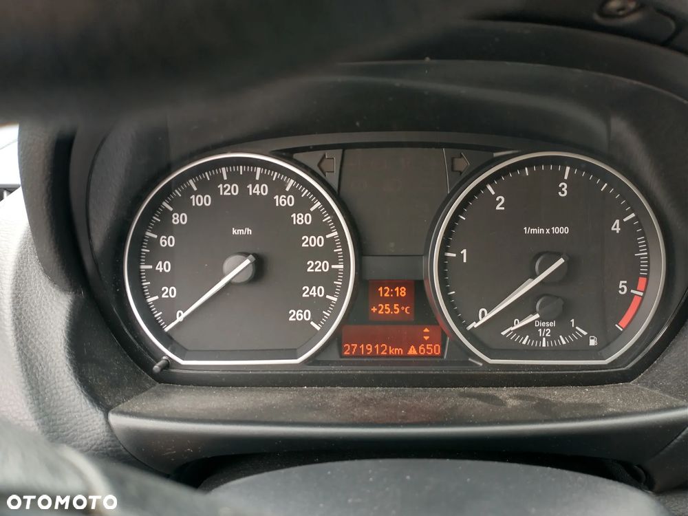 BMW Seria 1 120d - 14