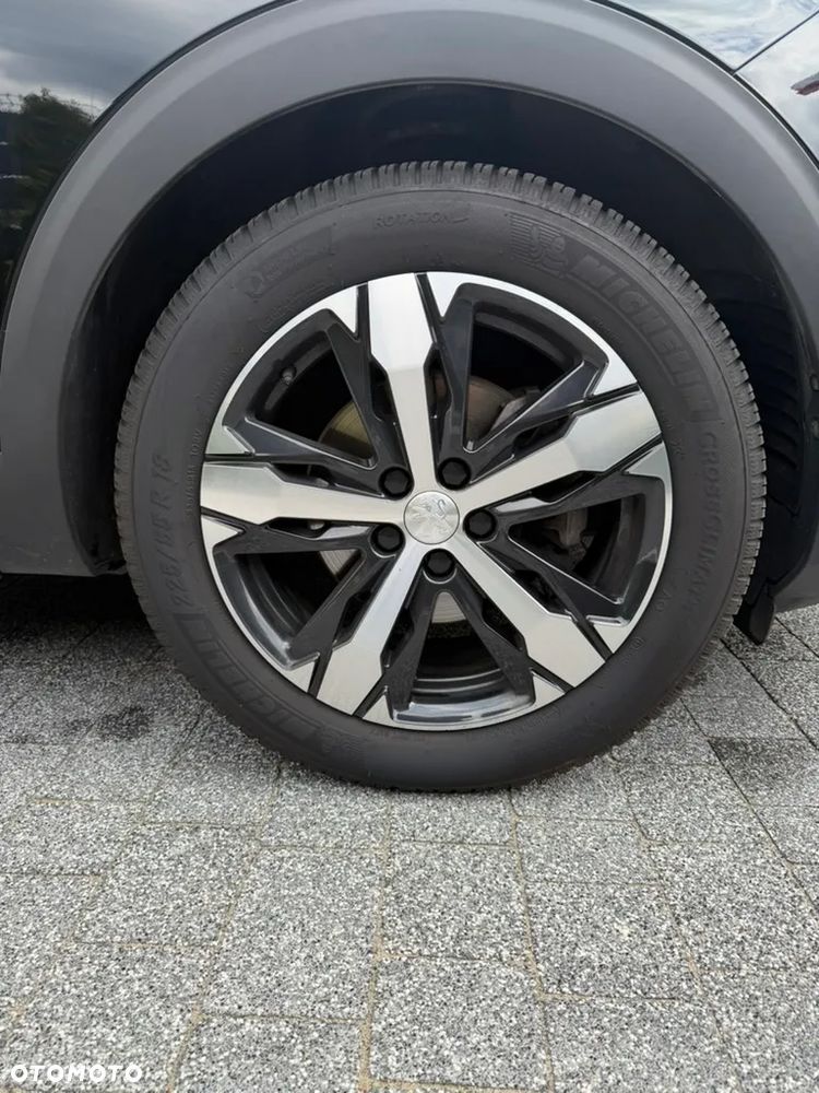 Peugeot 3008 1.2 PureTech Allure Pack S&S EAT8 - 25