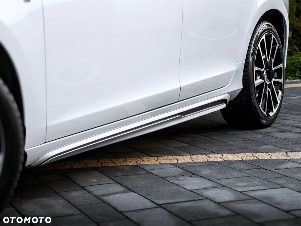 Volvo V60 D2 Ocean Race - 37