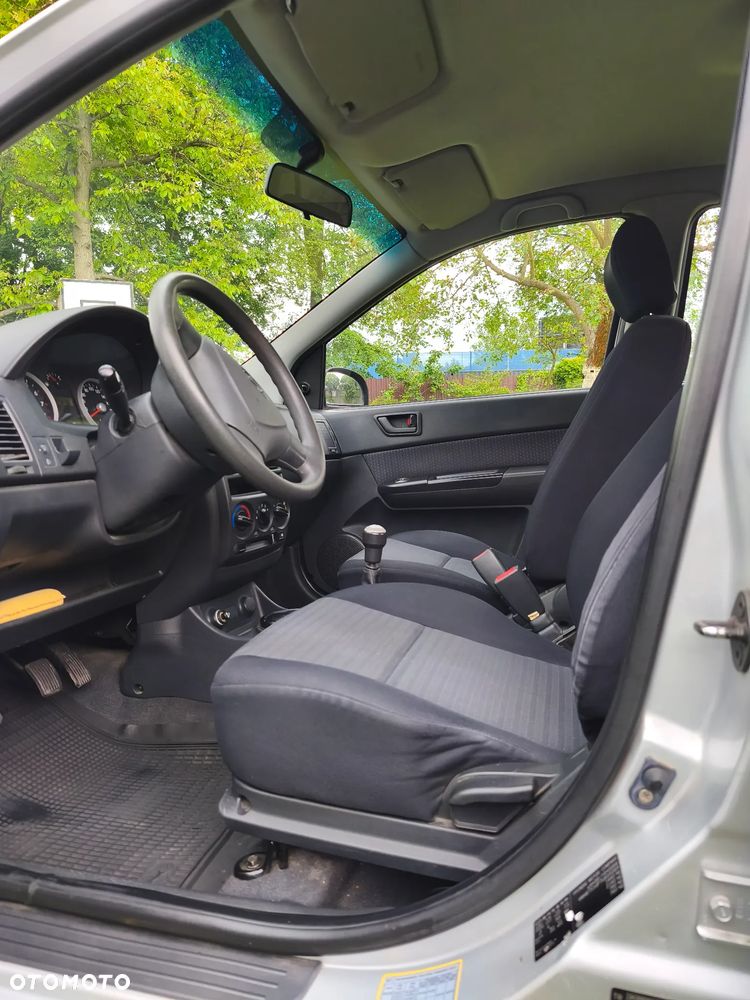 Hyundai Getz 1.1 Base - 10