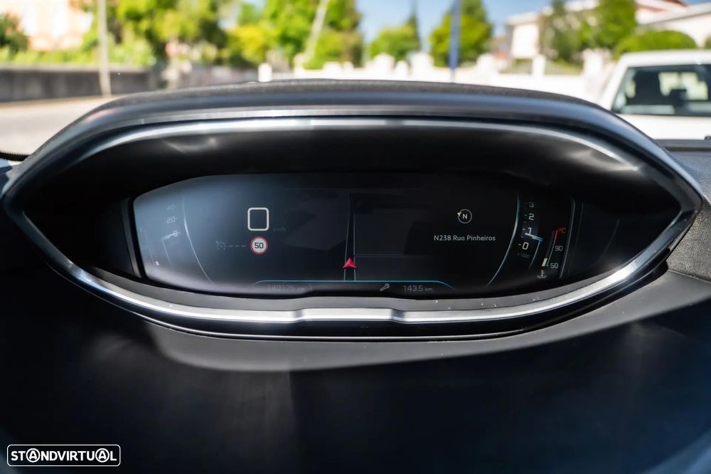 Peugeot 5008 1.5 BlueHDi Allure Pack - 24