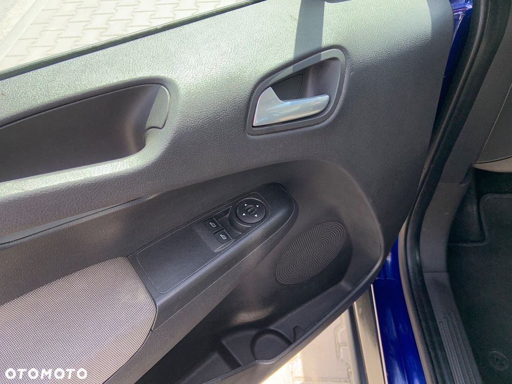 Ford Tourneo Courier 1.0 EcoBoost Ambiente - 20