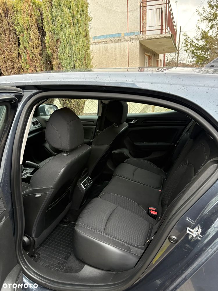 Renault Megane ENERGY TCe 130 EXPERIENCE - 5