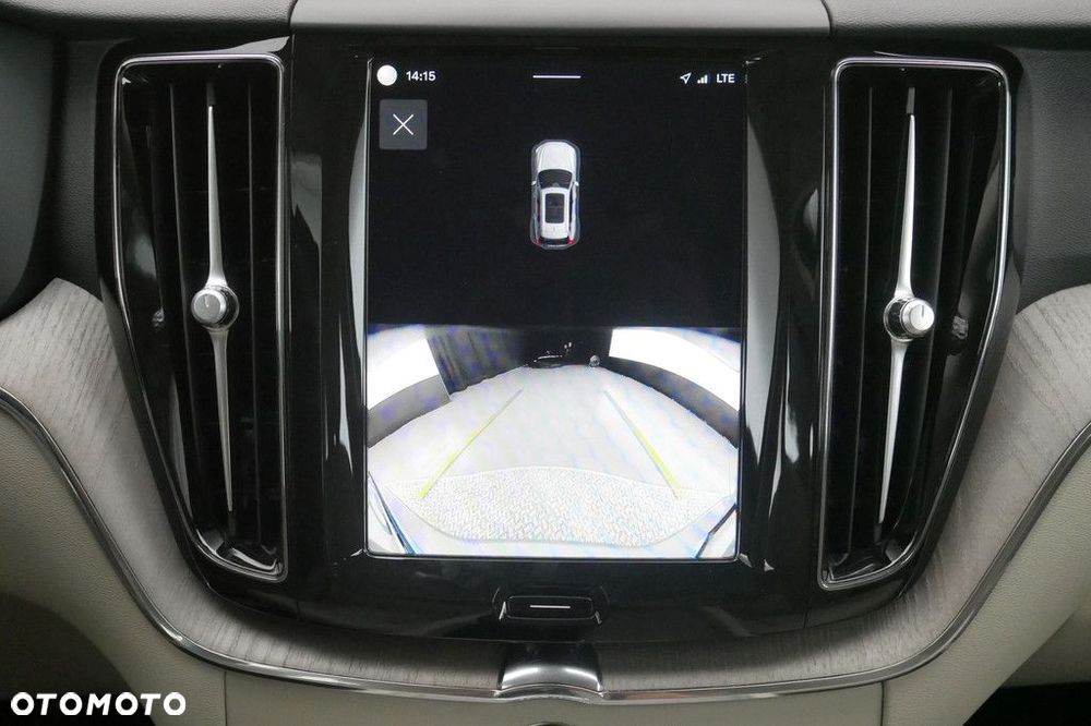 Volvo XC 60 - 22