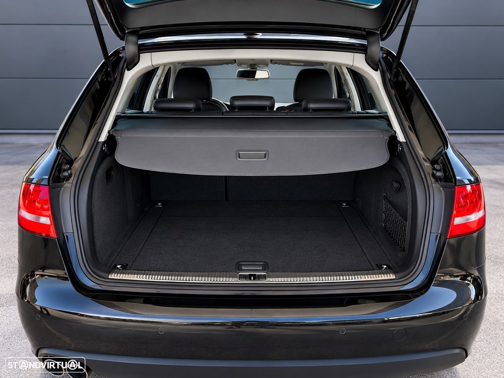 Audi A4 Avant - 8