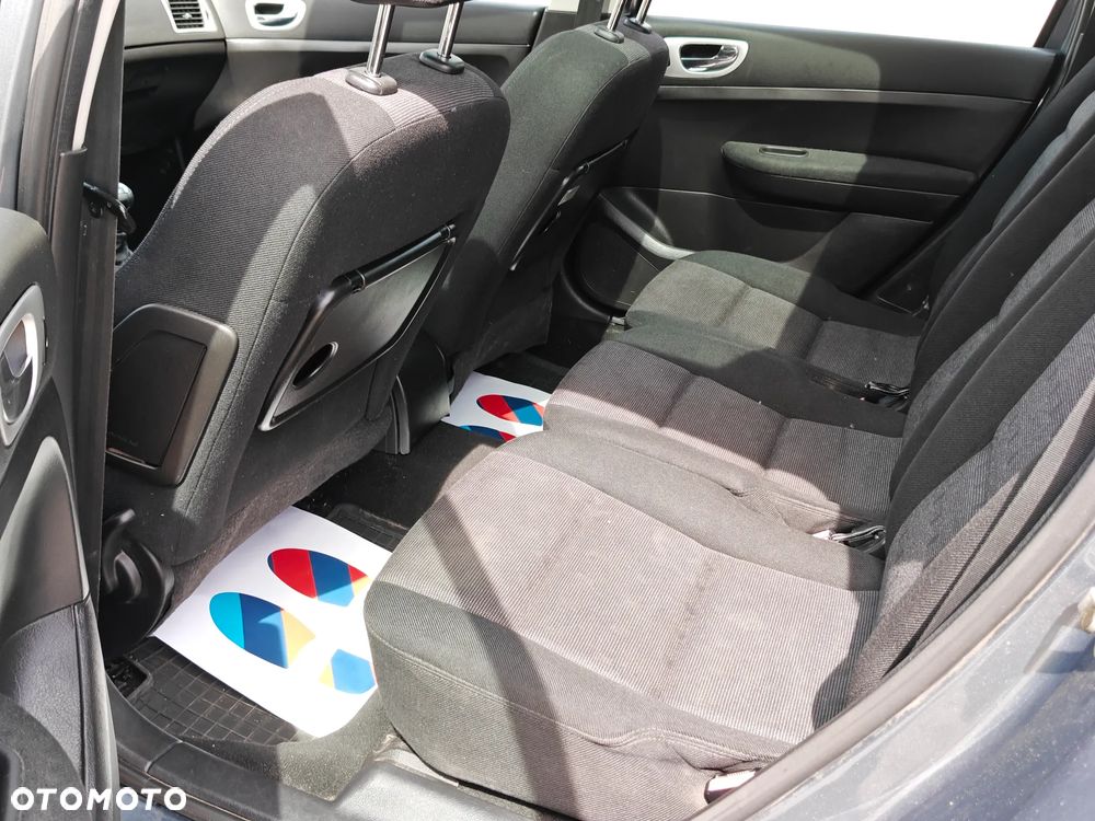 Peugeot 307 HDi 135 Premium - 11