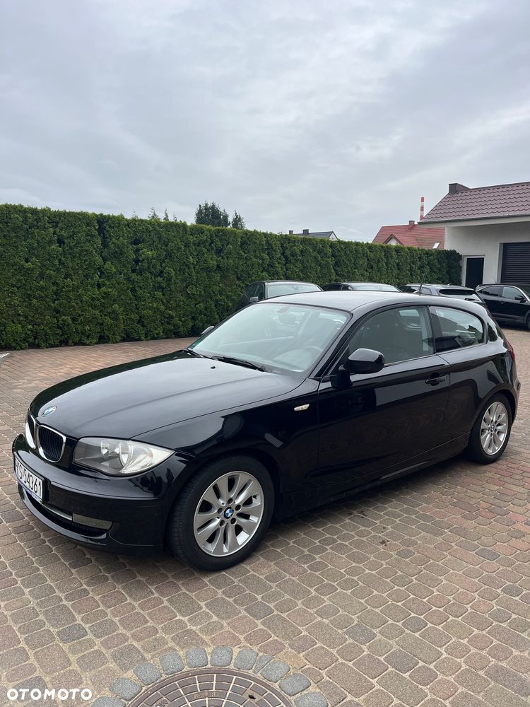 BMW Seria 1 118i - 1